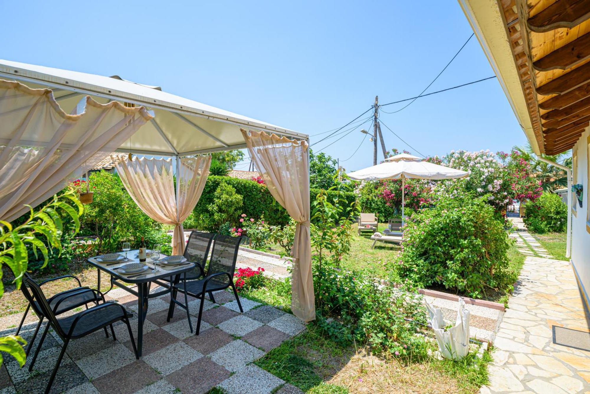 Elena'S Seaside Apartments & Studios Agios Gordios  Ngoại thất bức ảnh